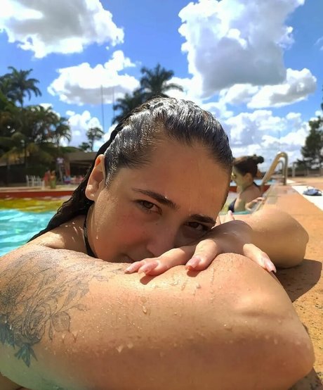 Maria Clara Tavares star érotique galeries