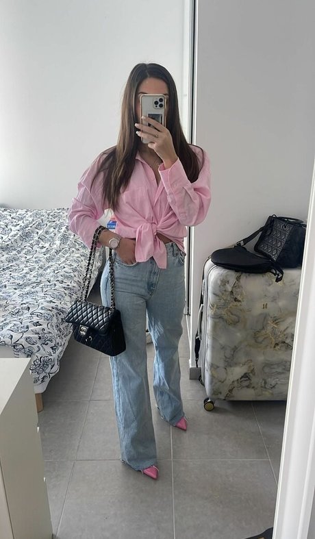 Bella mnz actrice xxx archive