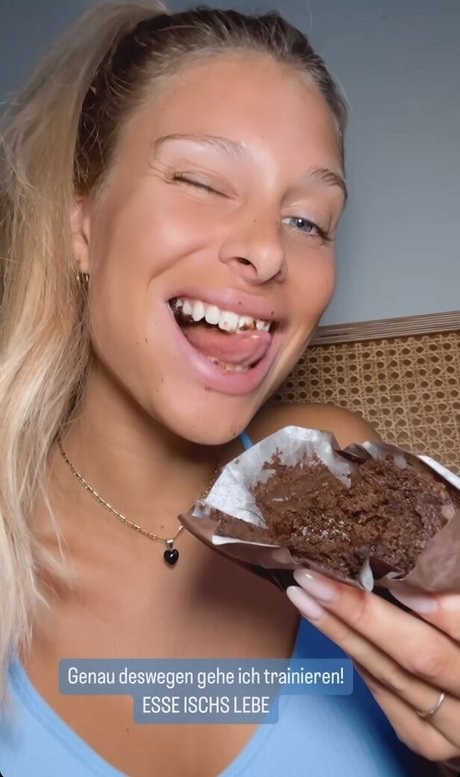 Vanessa Schmitt haut de star du porno images