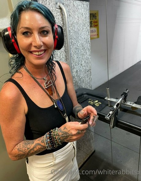 whiterabbitsx art star du porno galeries