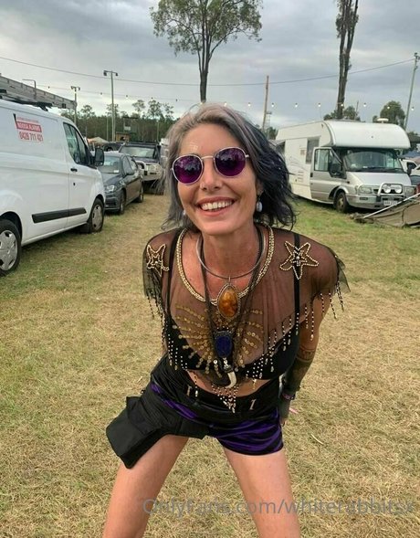 whiterabbitsx modèle adulte photos