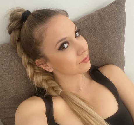 Veszprem Megye modèle gratuit photos