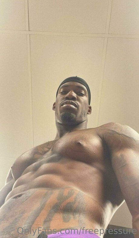 Freepressure actrice chaude galeries