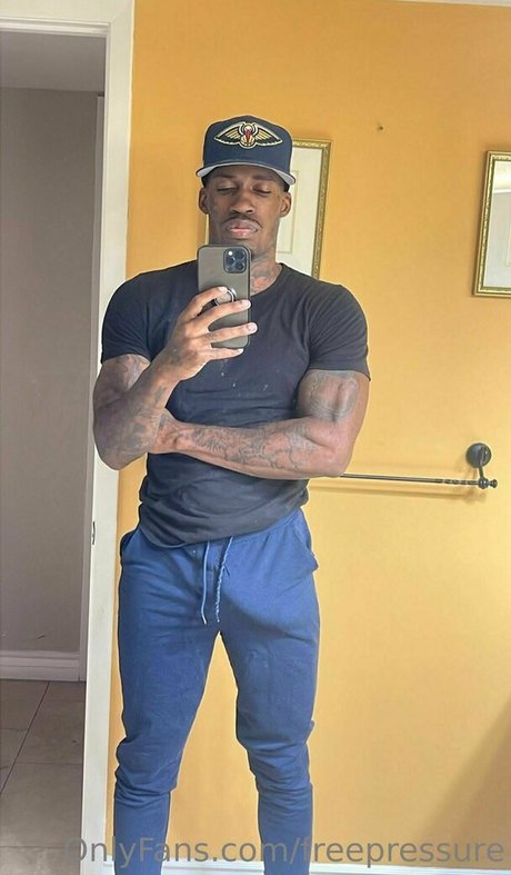 Freepressure nus étoiles collection