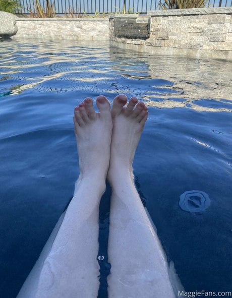 pom-pom girl uniquementfans nus img