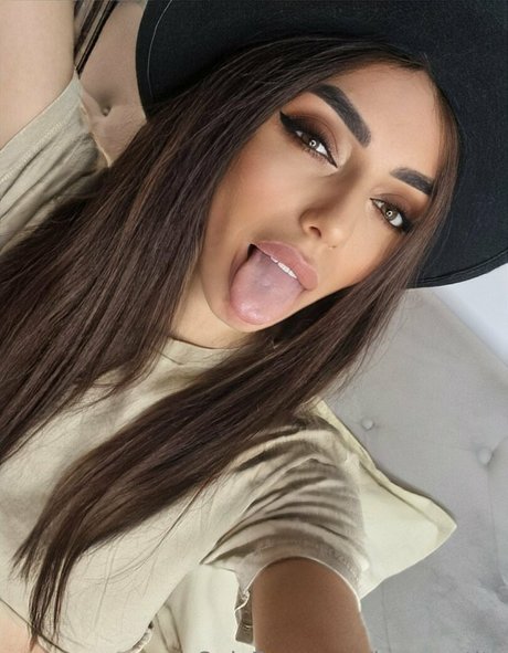 trans xxx uniquementfans haut gratuit images