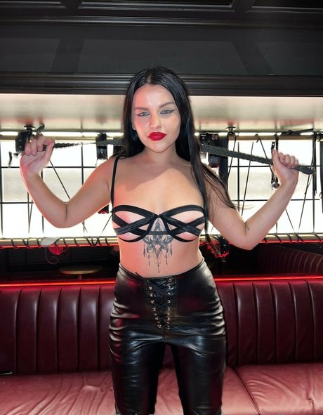 mistresssheila actrice hd galeries