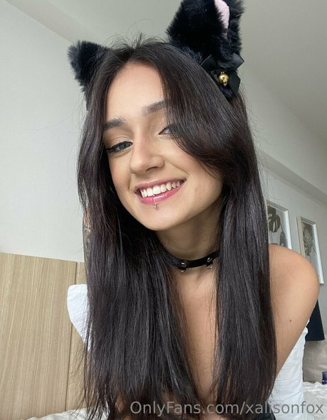 éjacule sur la langue onlyfans nu parfait photo