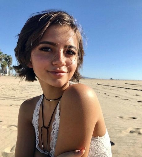 Isabela Merced Fotoaufnahmen