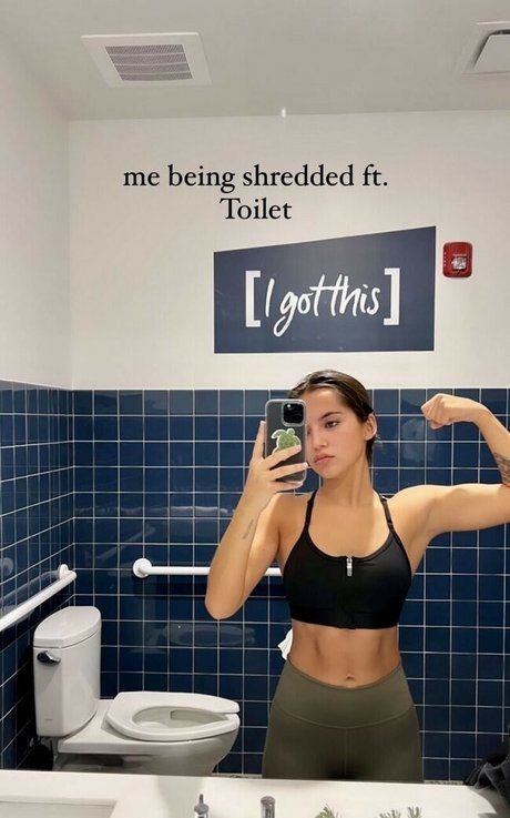 Isabela Merced star du sexe photo