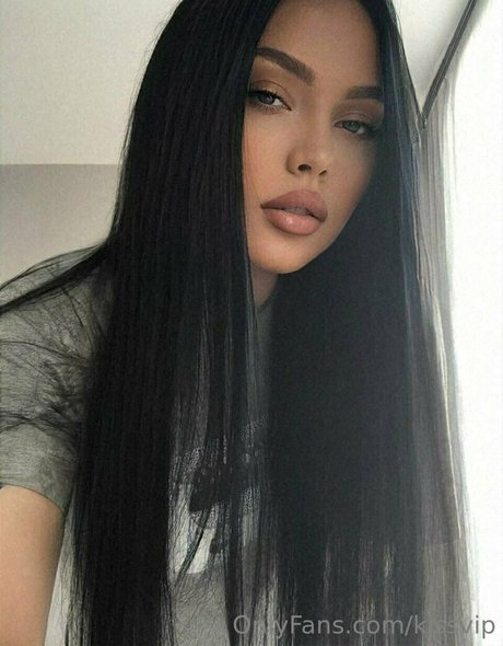 kissvip beau modèle galeries