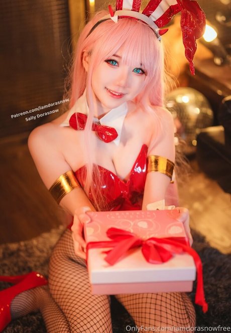 iamdorasnowfree étoile érotique photos