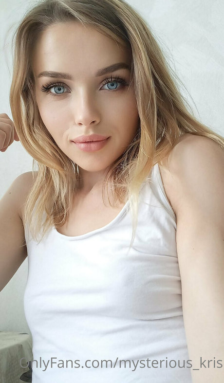 mysterious kris modèle artistique archive