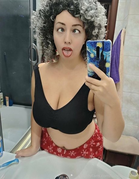 Hanna Zimmer modèle de sexe image