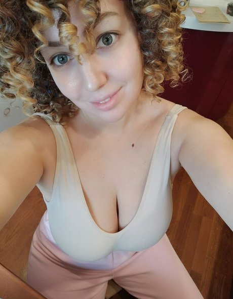 Hanna Zimmer star du porno nue photo