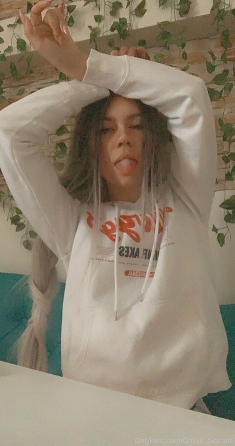 latina épaisse uniquementfans assez nue photos