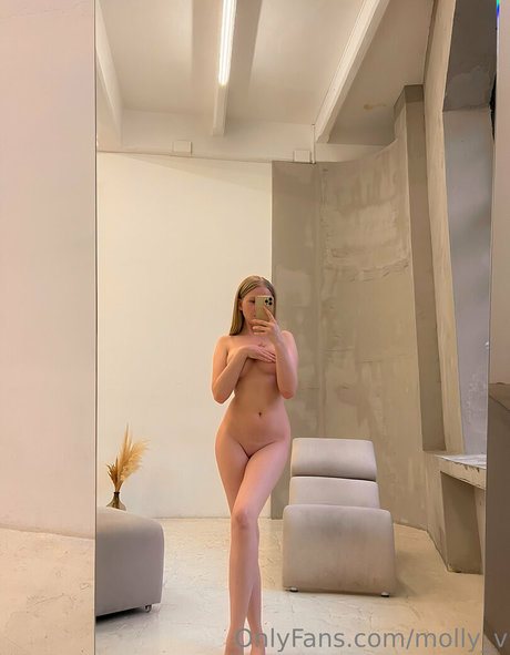 molly v actrice libre photos