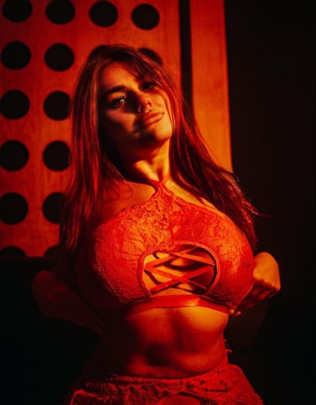 Anyamelia george étoile galeries