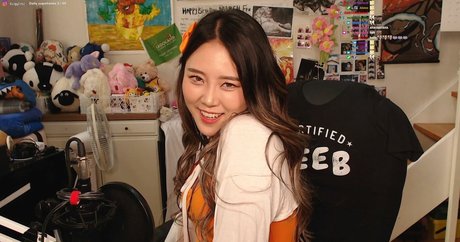 princesse en bikini onlyfans nu sympa des photos