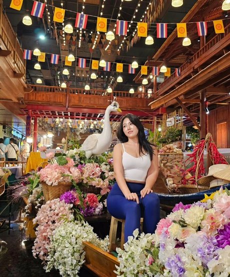 rousse au gros cul onlyfans art sympa galerie