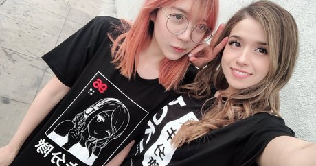 fans asiatiques anaux uniquement nus sexy photos