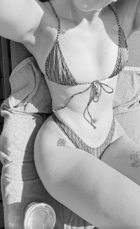 milf masturbation onlyfans belle nue photo