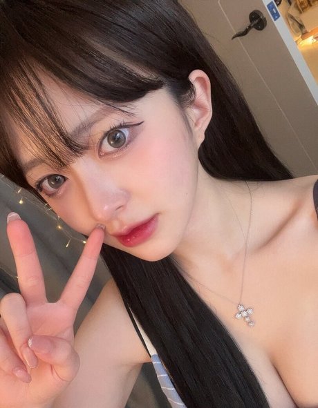 bbang9 2 actrice pornographique photos