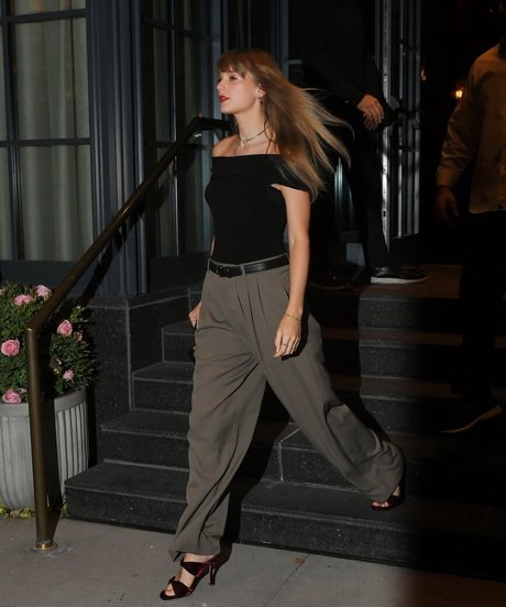 actrice onlyfans beaux nus photo