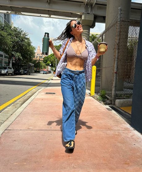 Jimena Baron actrice artistique galerie