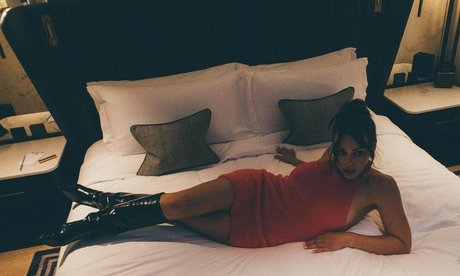 Billie Piper actrice exclusive des photos