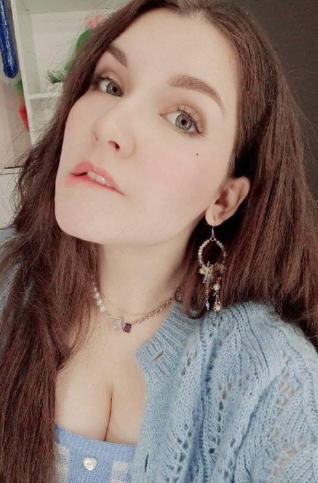 twink nu onlyfans haute qualité parfait des photos