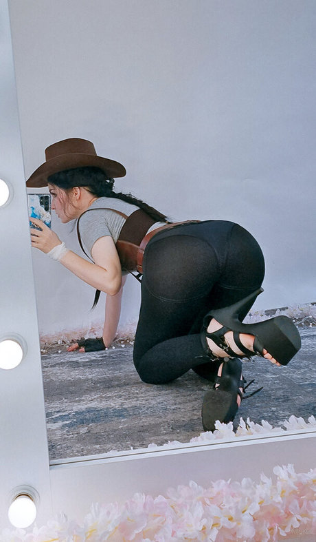 mamie milf onlyfans nu gratuit img