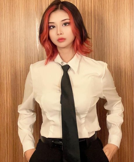 Charechii modèle xxx image