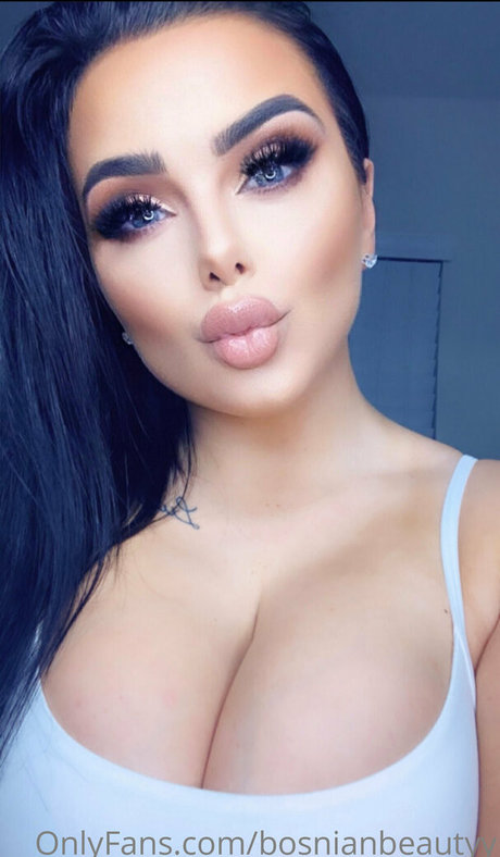 pom-pom girl nue onlyfans hd exclusif galerie