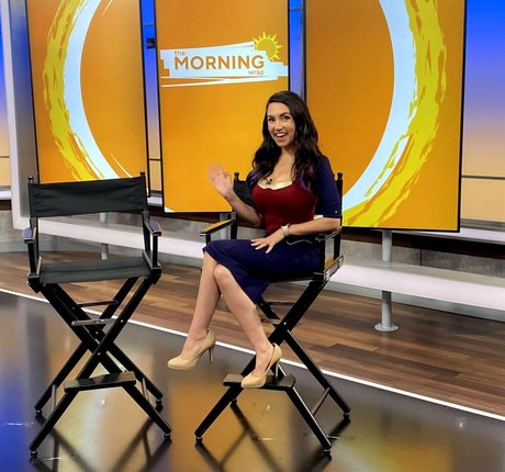 tatouages ​​blonds onlyfans érotique chaud collection