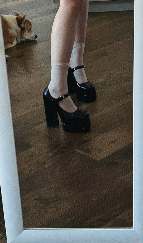 entraînement en salle de sport uniquement pour les fans jolie et gratuite des photos