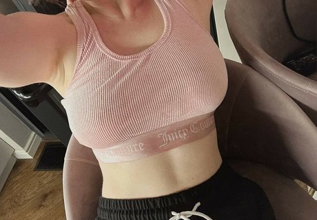 cosplay chatte onlyfans hd jolie archive