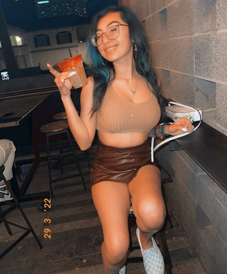 bbw gothique uniquementfans nus gratuits image