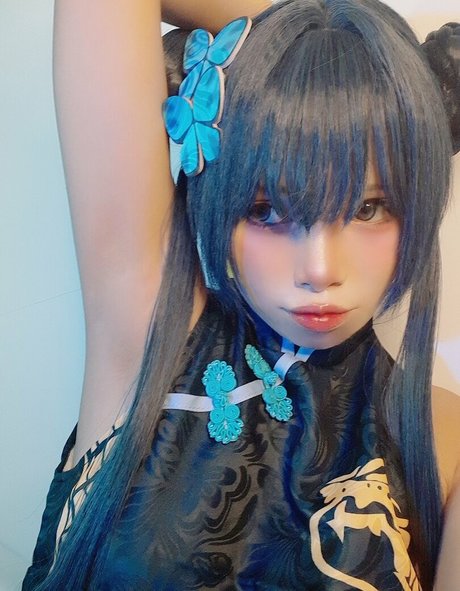 milkysoii star du porno en haute qualité image