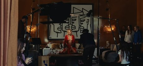 Lily Rose Depp star du porno nue photo