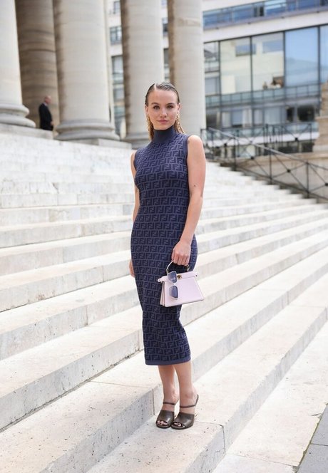 fans de gothique asiatique uniquement joli art collection