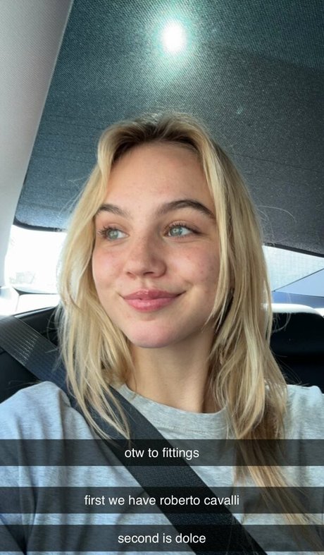 fans asiatiques de findom uniquement art supérieur photo