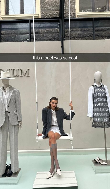 énorme gode onlyfans sympa érotique photos