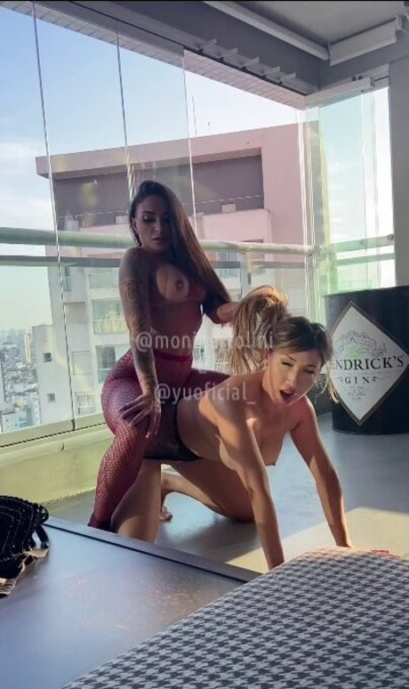 Monique Bertolini haut de star du porno galeries