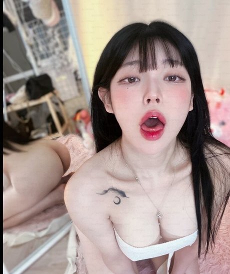 yudiii art de star du porno photo