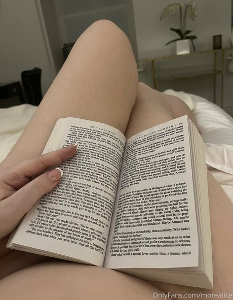 baise lesbienne onlyfans érotique xxx photo