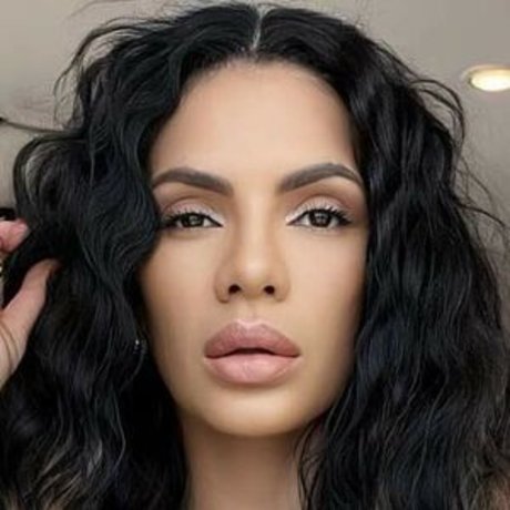 NinaUnrated jolie star du porno photos