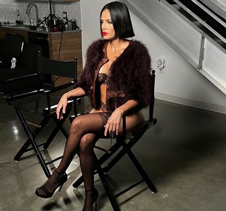 NinaUnrated actrice parfaite archive