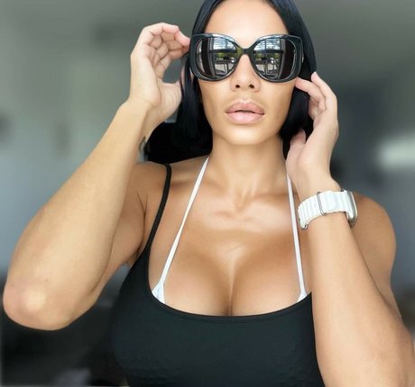 NinaUnrated actrice de sexe img