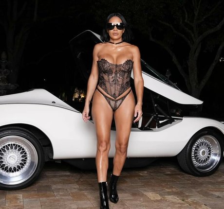 NinaUnrated modèle pornographique galerie